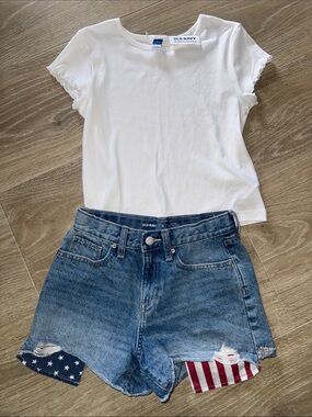 Old Navy Girls' White Short Sleeve Tee & American flag Jean shorts
